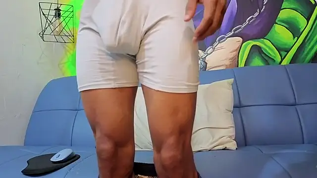 scarce_candy69 Show Webcam