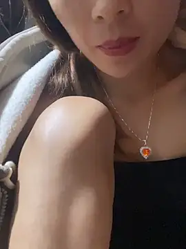 دردشة Mimi_pussy الجنسية المباشرة