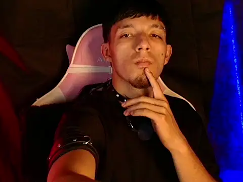 dark_men1 Live XXX Chat