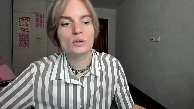 milliKira006 Webcamshow
