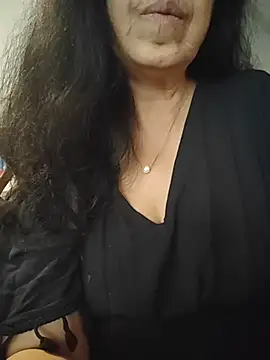 NakedMILFxn Live XXX chat