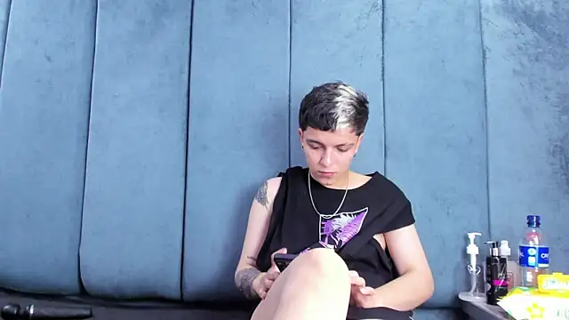 Megan_Thompson_ Chat XXX live