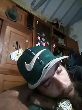 Онлайн чат XXX hairy_mannn