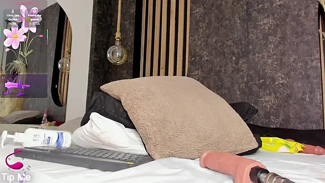 salome-gh live XXX chat