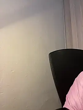 YellowHoneyDip Live XXX Chat