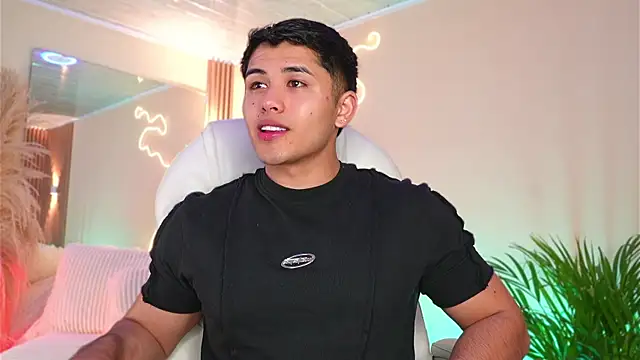MatiasKorn Chat XXX live