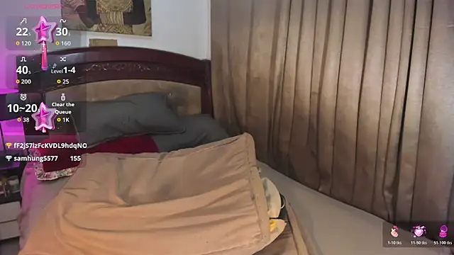 maviehugecock webcam show