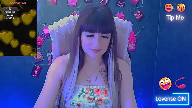 Chat +18 de Violla_My ao vivo