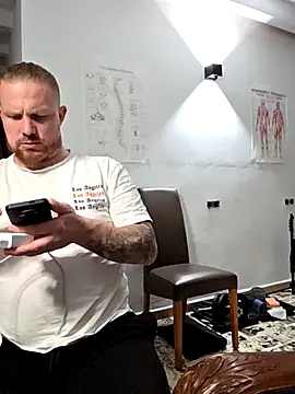 Czat XXX na żywo – kylie_blck