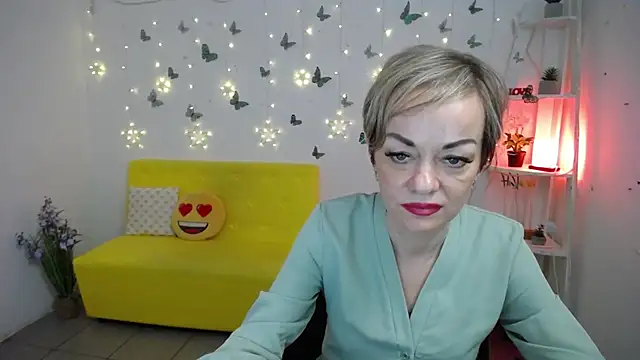 NikaMayu's Live XXX Chat