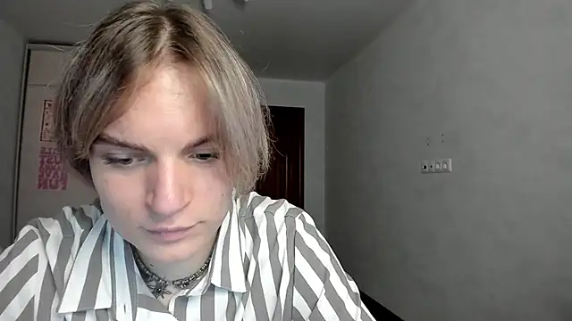 Czat XXX na żywo – milliKira006