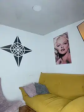 Mydreams69's Live XXX Chat