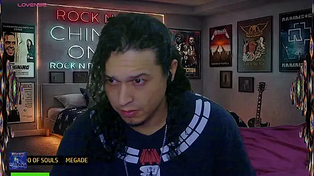 chino_roz Show Webcam