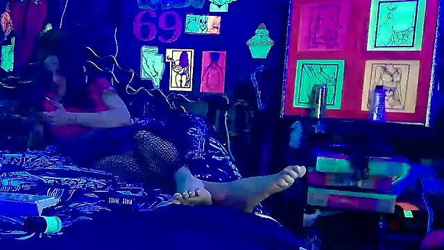 DaddyAndSplashQueen's Live XXX Chat