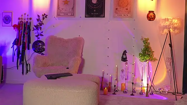curlynatashaa 现场XXX聊天