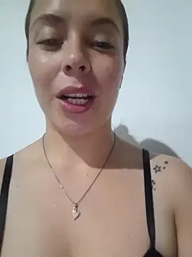 EmmaContreras_Val élő XXX-chatje