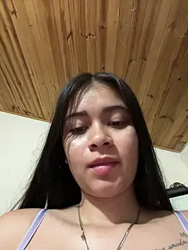 Show de Kloe_1223 na webcam