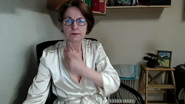 katemodel Adlı Modelin Canlı XXX Sohbeti