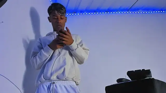 yoendris_boy webkamerás műsora