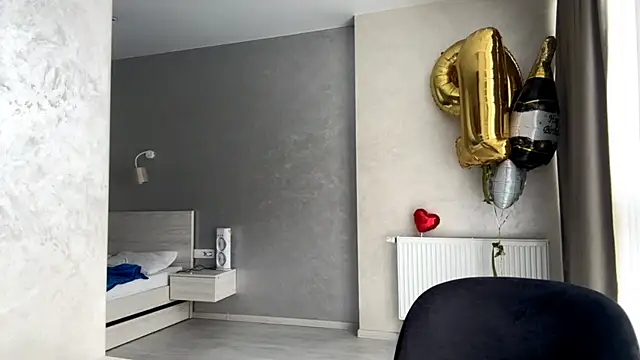 SoloFury 라이브 XXX 채팅