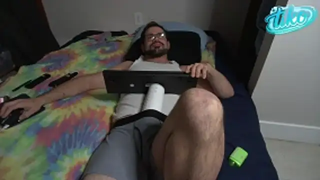 Zander823's Webcam Show