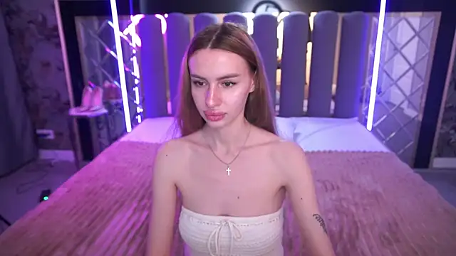 แชท XXX สดของ Snow_WhiteeeX