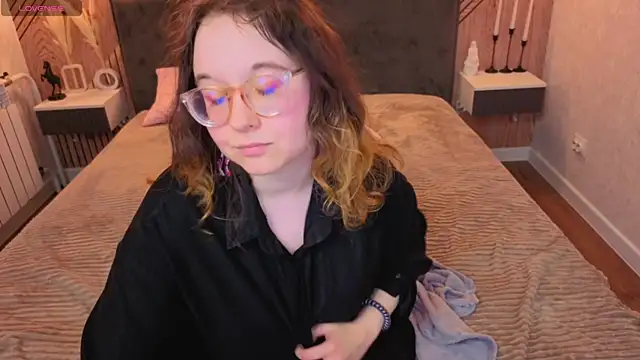 XXX chat uživo modela Aleks-caster