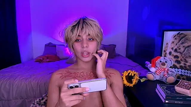 Aronn_44 – webcam-show