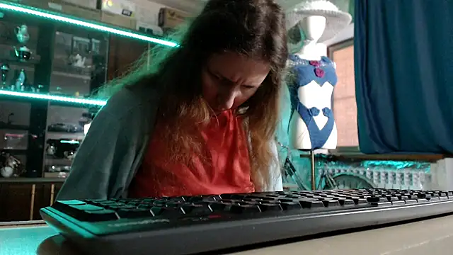 pa1e_pr1ncess Chat XXX in diretta