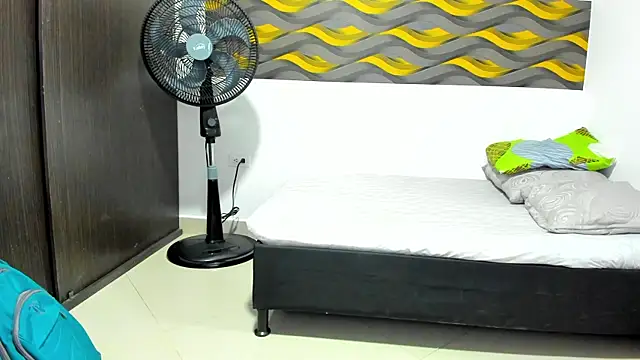 Chat +18 de Chilly_Willyx ao vivo
