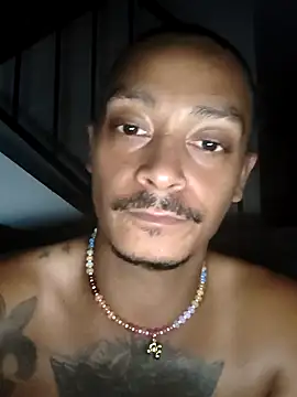 Wide-eyedLight6's Webcam Show