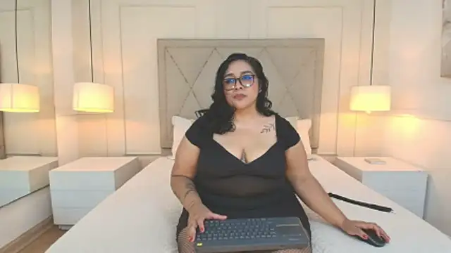 Chat XXX ao vivo de ViickyLee