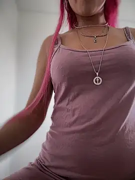 RiriRoseey Webcam-Show