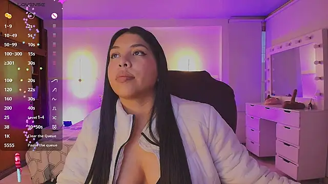 kloe28's Live XXX Chat