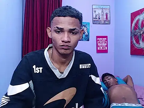 black_twinks' Webcam Show