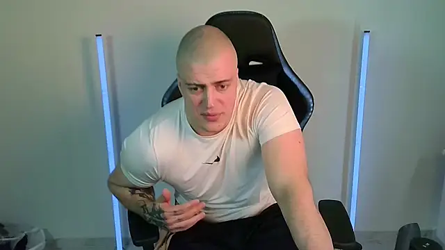Bigbaald Live XXX Chat