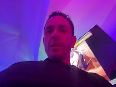 Gman143187's Live XXX Chat