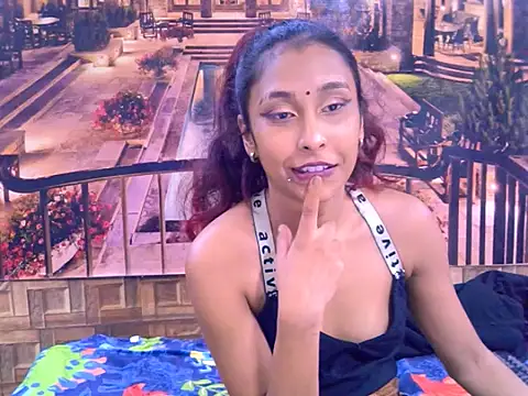 Chat +18 de IndianSexyButt ao vivo