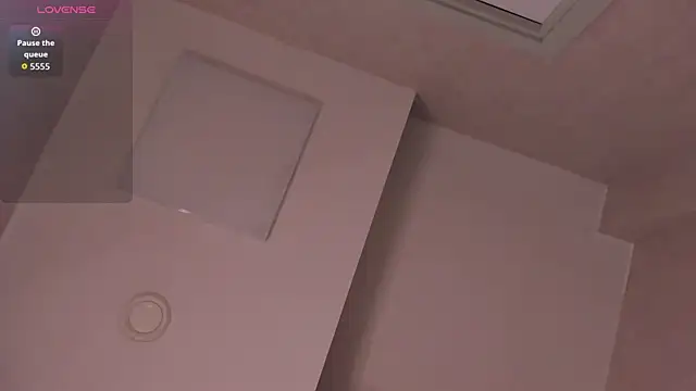 Vanessa_Harr1s 即時 XXX 聊天