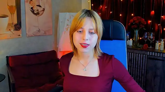Онлайн чат XXX VivienneHebert