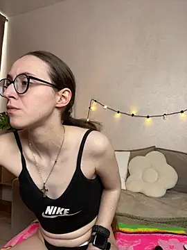 Czat XXX na żywo – MartiniiSelenna