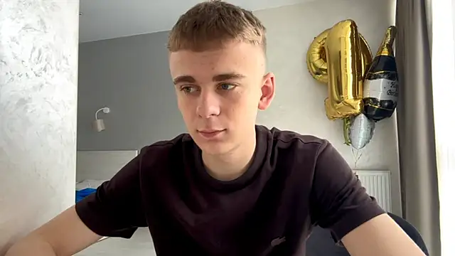 SoloFury Webcam show