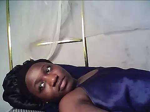 Chatroom XXX en direct de Adaline-Paris