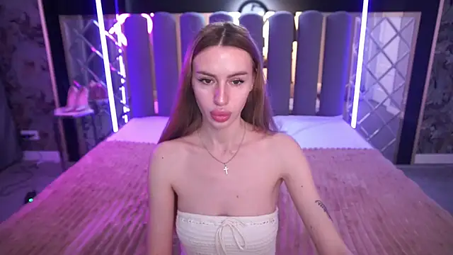 Snow_WhiteeeX's Live XXX Chat