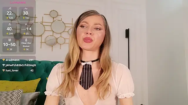 IrisLayne Adlı Modelin Canlı XXX Sohbeti