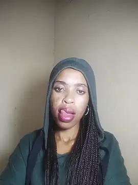 Reddewww Live XXX Chat