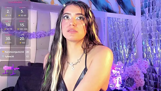 Chat XXX en directo de IsaDiiaz