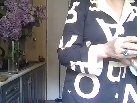 Czat XXX na żywo – Baby-Matilda