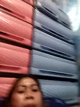 SweetChubbyMommy_02 élő XXX-chatje