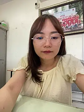 Bana-gibee's Live XXX Chat
